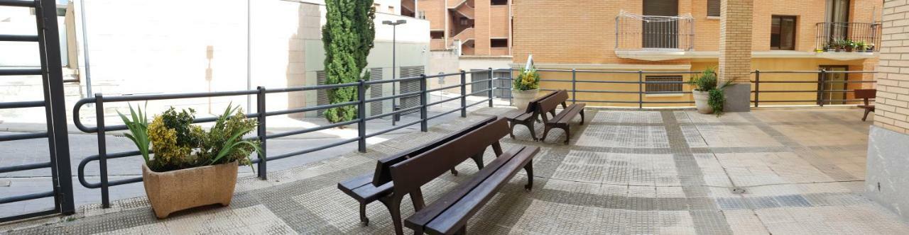 Residencial Oscense Hotel Huesca Exterior photo